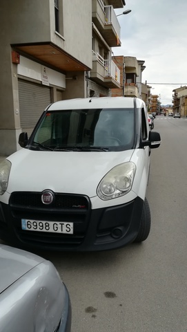 VOLKSWAGEN Caddy 2010-2015 PARACHOQUES TRASERO IMPRIMADO Nuevo