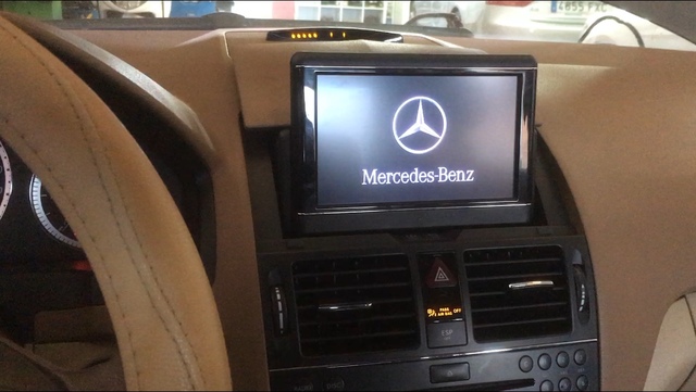 Milanuncios - Pantalla LCD navegagor Mercedes W204