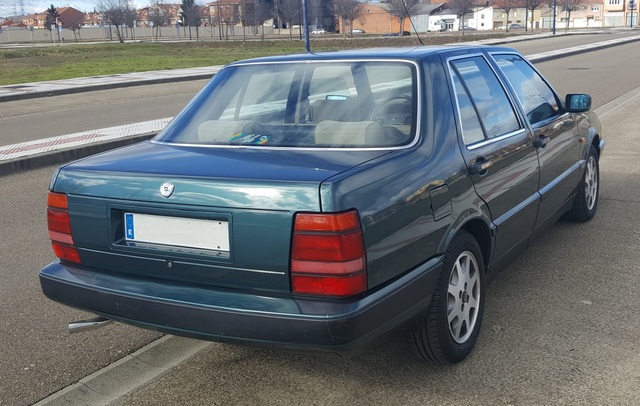 Lancia thema 2