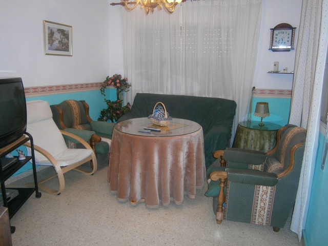 MIL ANUNCIOS.COM - ¡Oportunidad! Estupenda Casa con Garaje Robledillo