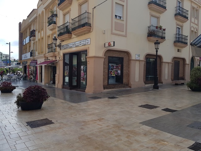 Milanuncios - vende local cÉntrico arroyo de la miel