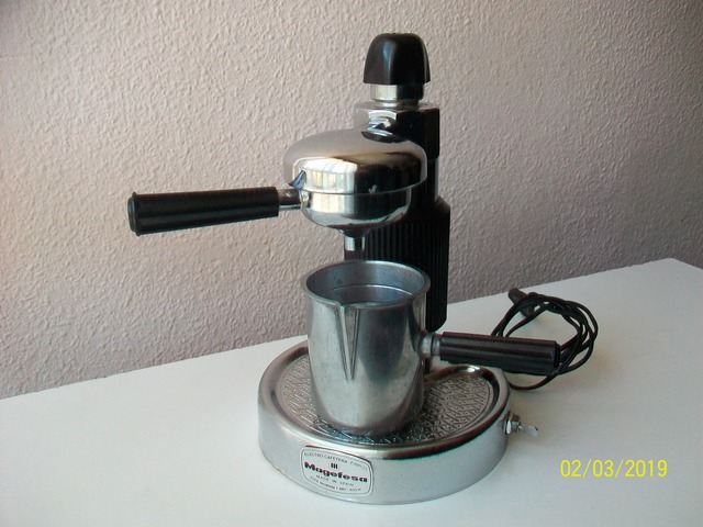 Milanuncios - antigua cafetera magefesa