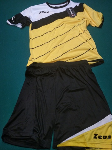 equipaciones voleibol baratas