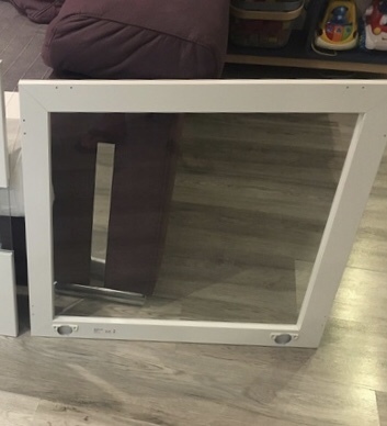 besta ikea con puertas de aluminio antiguas besta ikea con puertas de aluminio antiguas