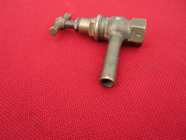 MIL ANUNCIOS.COM - Grifos antiguos de bronce