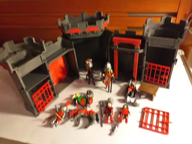 castillo maletin playmobil 4440