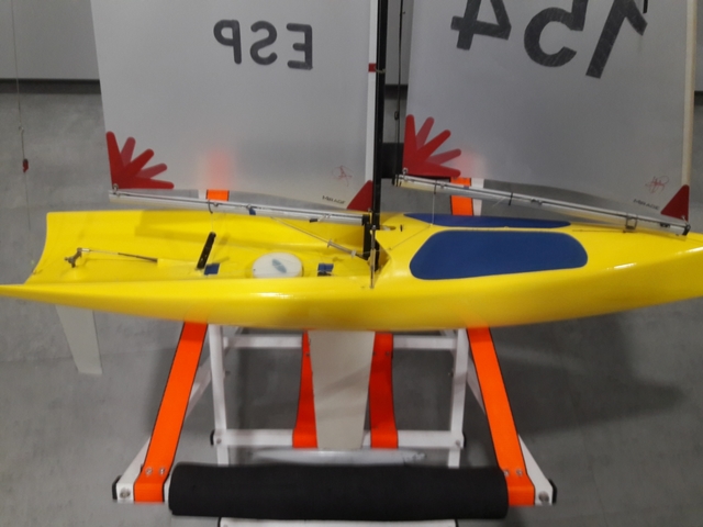 veleros rc 1 metro
