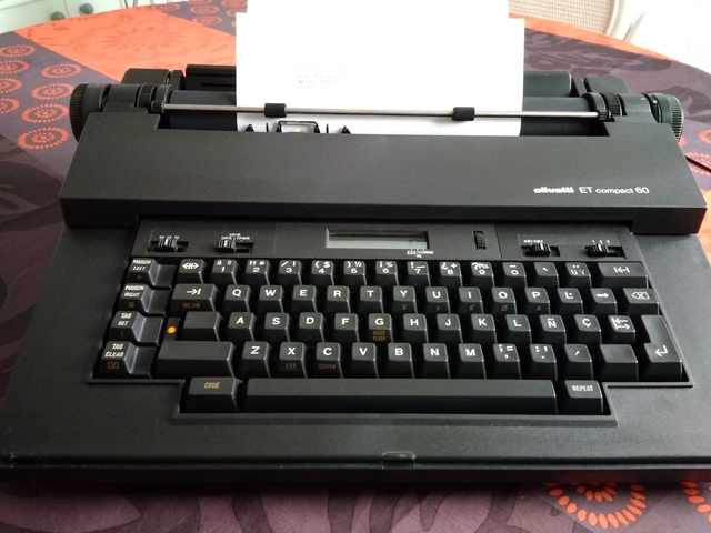 MIL ANUNCIOS COM Maquina De Escribir Electrica Olivetti