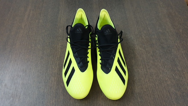 botas de futbol talla 46