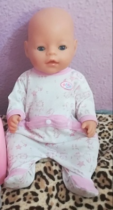muñeca interactiva baby born