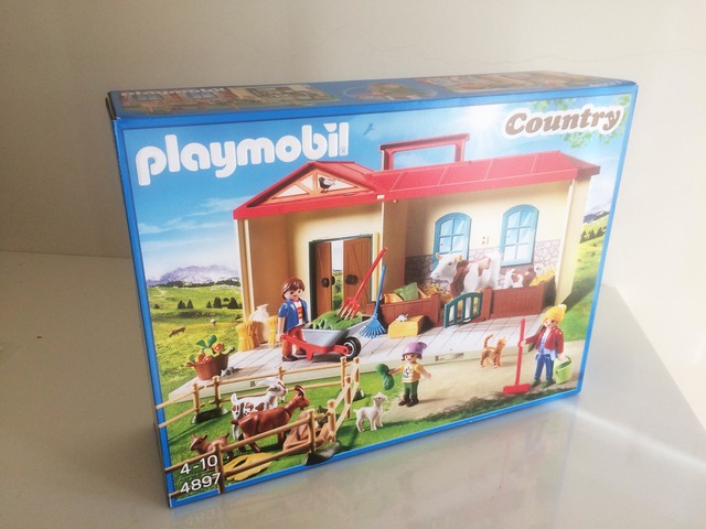 playmobil country granja maletin