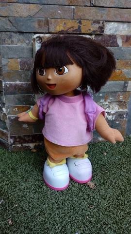 muñeca dora la exploradora precio