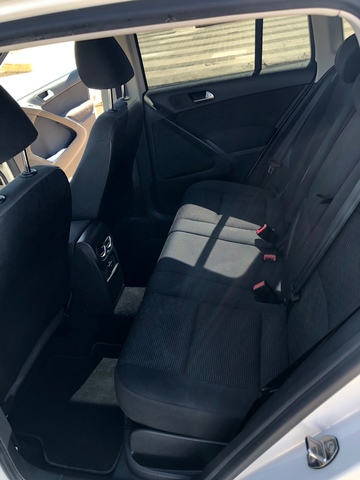 VOLKSWAGEN Caddy 2010-2015 PARACHOQUES TRASERO IMPRIMADO Nuevo