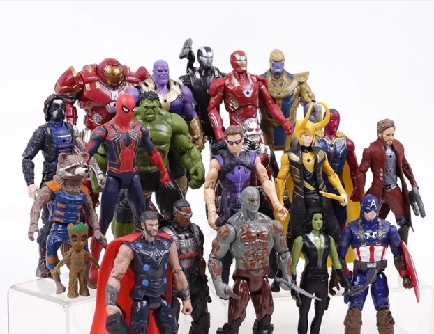superheroes muñecos marvel