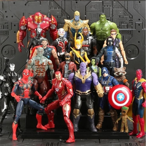 superheroes muñecos marvel