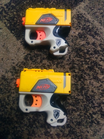 pistola nerf amarilla
