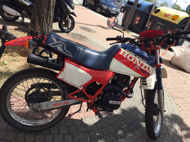 Мотоцикл honda 200