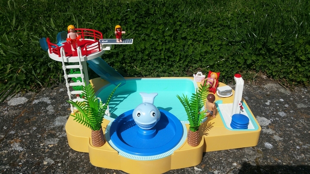 playmobil piscina ballena