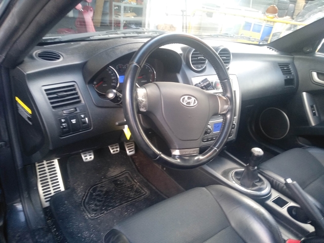 DESPIECE HYUNDAI COUPÉ 2. 0 I ¹³ CV - foto 7