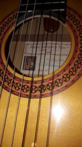 Unduh 750 Gambar Gitar Flamenco – Spanyol  Gratis