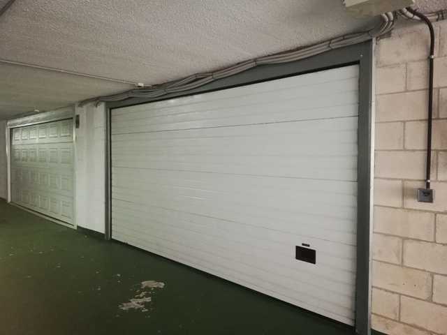 MIL ANUNCIOS.COM - Puerta de garaje ROPER