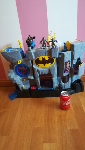 castillo de batman juguete