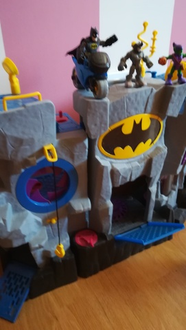 castillo de batman juguete