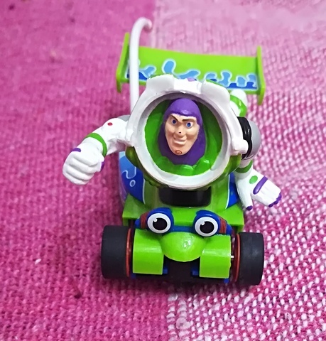 coche buzz lightyear