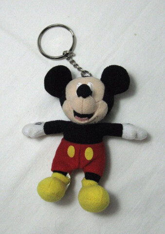 mickey mouse de peluche