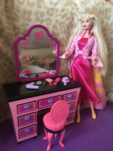 tocador de barbie para niña