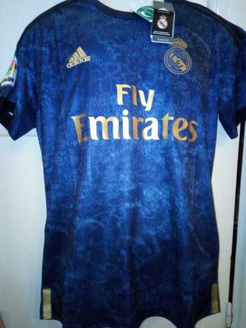 camisetas azules