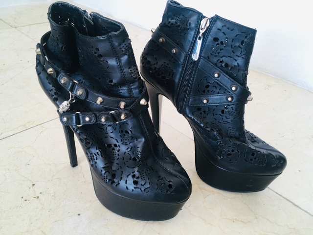 botas taco aguja