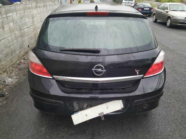 DESPIECE OPEL ASTRA H 01. 04 12. 07 Z17DTH - foto 4