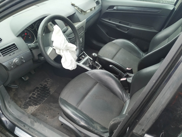 DESPIECE OPEL ASTRA H 01. 04 12. 07 Z17DTH - foto 5