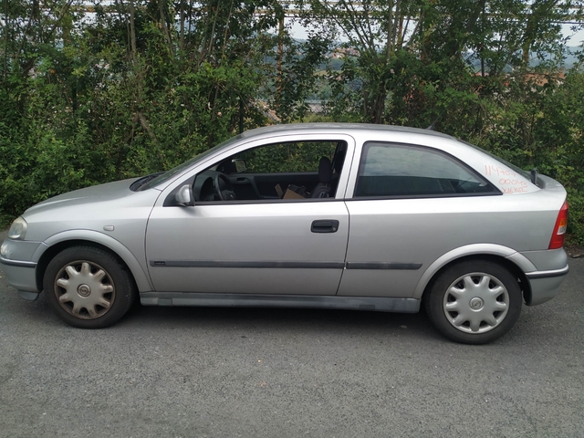 DESPIECE  OPEL ASTRA G 3 PUERTAS X16XEL - foto 3