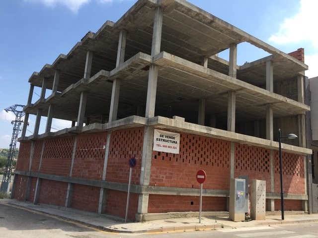 SE VENDE EDIFICIO VIVIENDAS DE ALQUILER