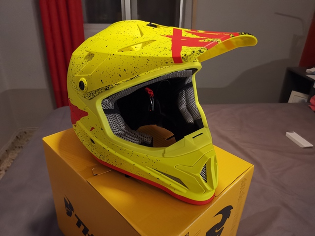 MIL ANUNCIOS.COM Casco de moto de cross Segunda mano y MIL ANUNCIOS.COM Casco de moto de cross Segunda mano y