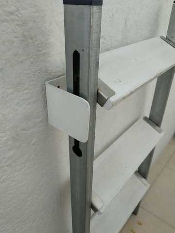 MIL ANUNCIOS.COM - Escalera plegable amarre pared metalmad