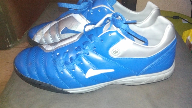 botas futbito