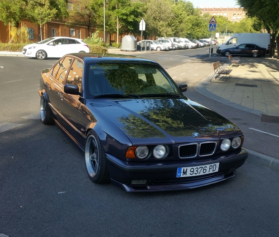 Bmw e34 v8