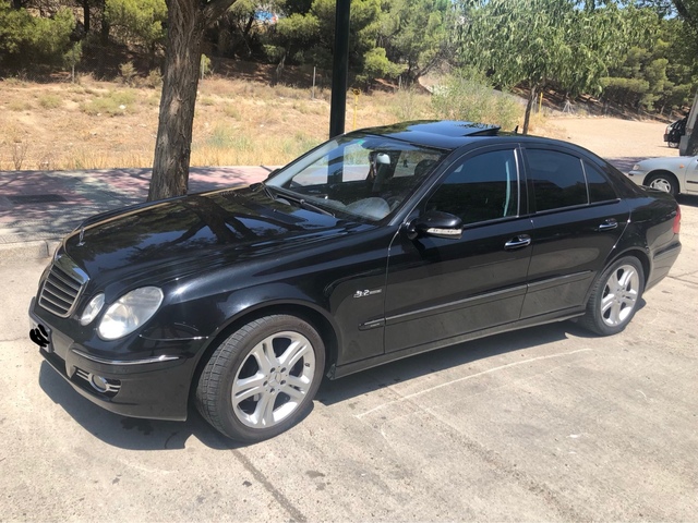 Original Mercedes Benz AMG clave remolque correa de cuero rojo carbon óptica