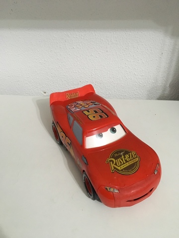 juguete rayo mcqueen que habla