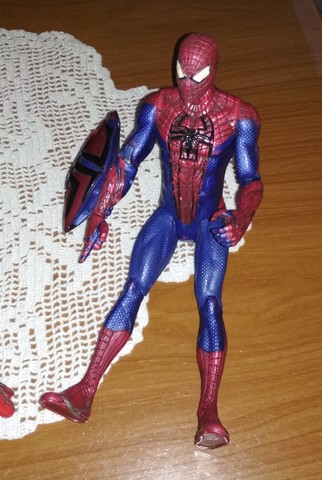 juguete spiderman que habla