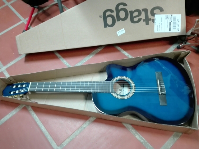 Unduh 830 Gambar Gitar Fg 225 Keren Gratis