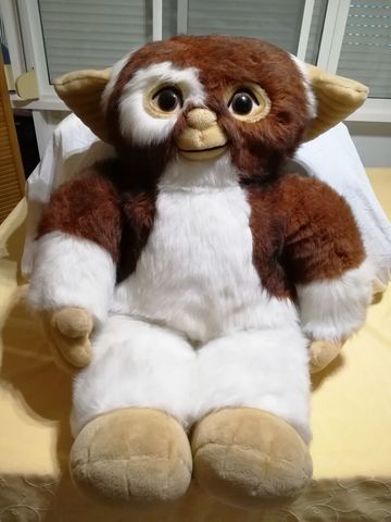 peluche gizmo gigante