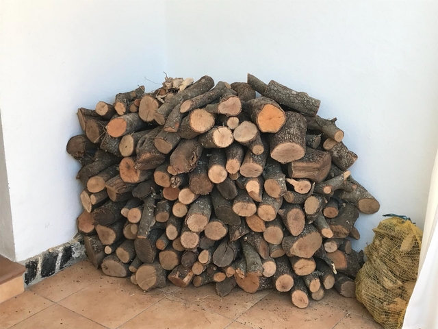 MIL ANUNCIOS.COM - Carga de leña olivo 40 eur