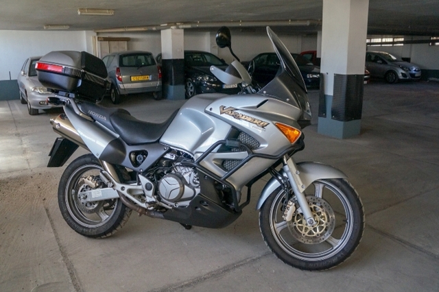 Protector de Cadena Honda Varadero XL1000V Plata