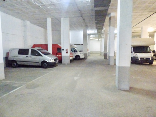 MIL ANUNCIOS.COM - Parking para Furgonetas , Autocaravanas. Calle