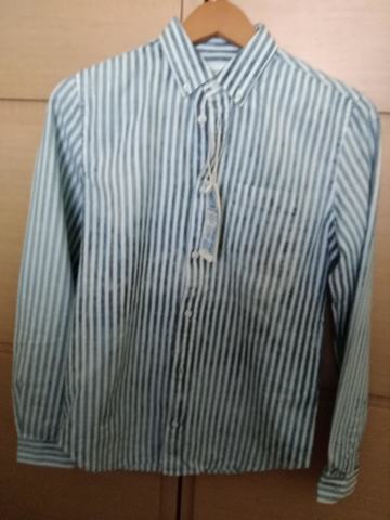 camisa rayas azul y blanca hombre