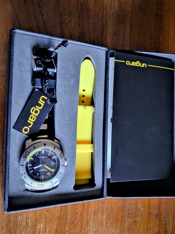RELOJ UNGARO NUEVO A ESTRENAR RELOJ UNGARO NUEVO A ESTRENAR